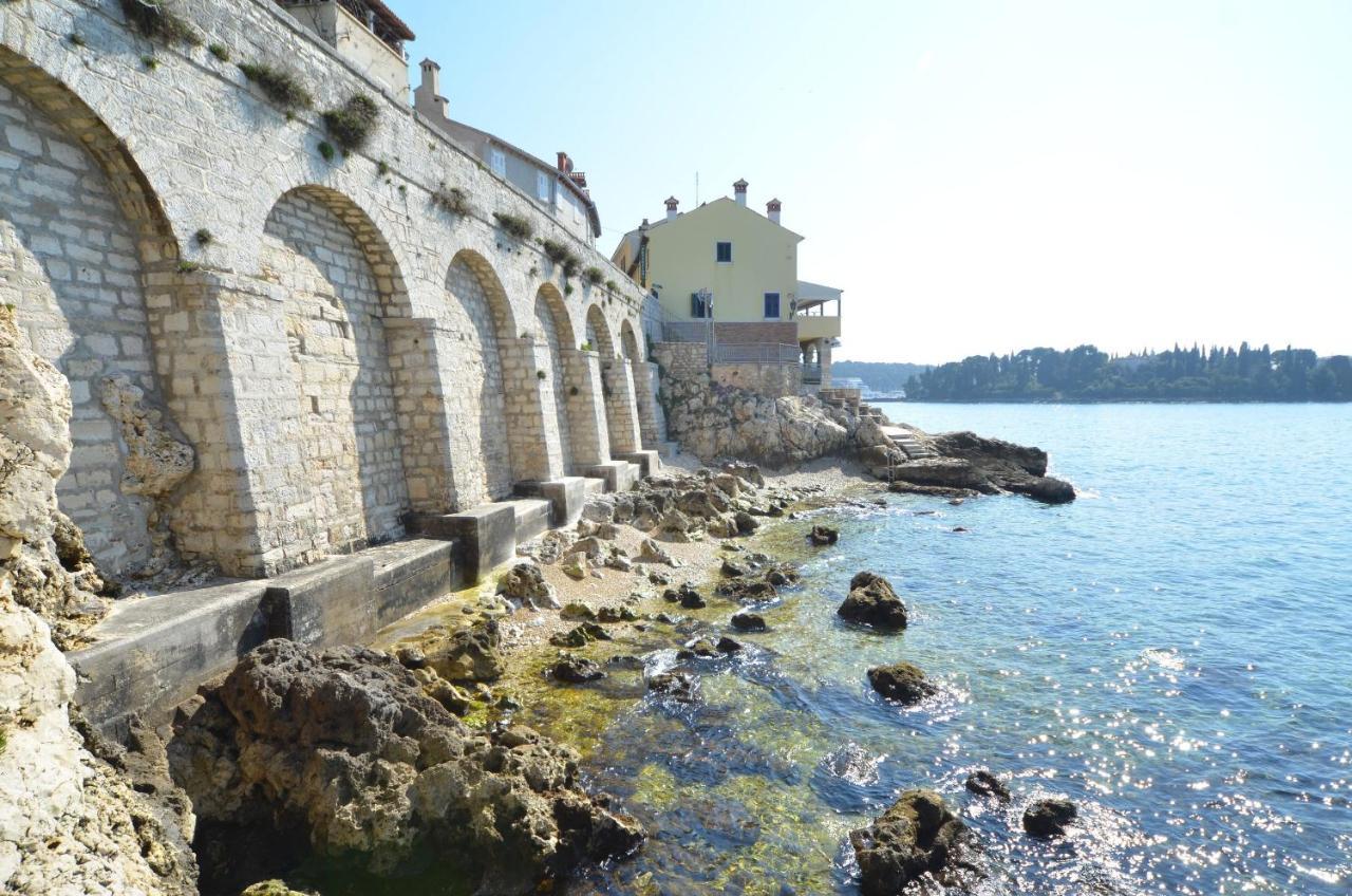 Apartment Grisia *